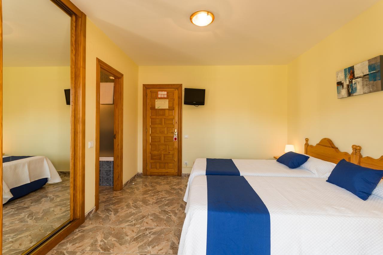 Hotel La Bolera Isla Plana Exteriör bild